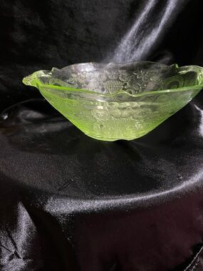 Uranium Glass Floral Serving Bowl in Lime Green